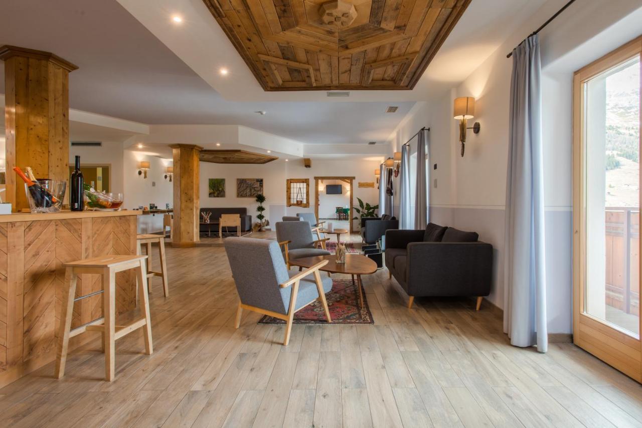 איזולצ'יה Hotel San Carlo, Tra Bormio E Livigno מראה חיצוני תמונה